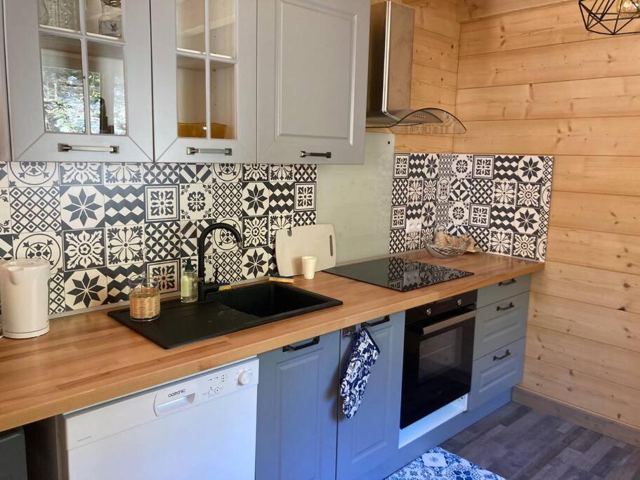 Forest Jura Lodge - Chalet Des Sapins Alièze Екстериор снимка
